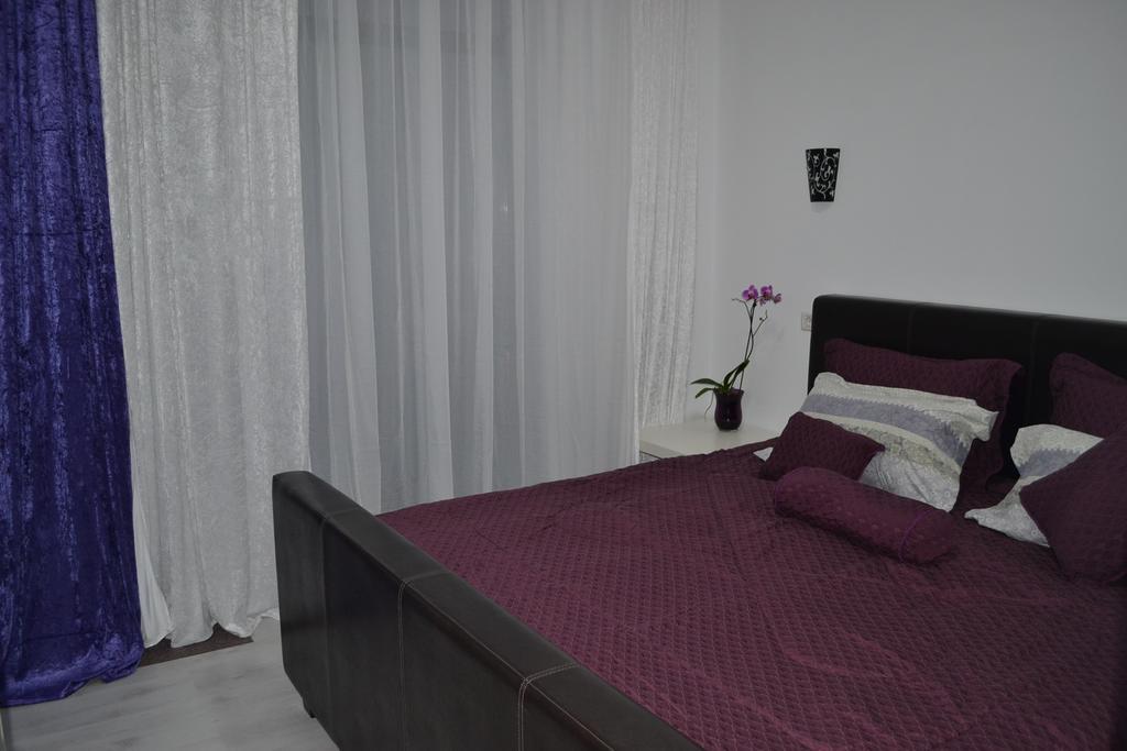 City Park Residence كونستانتا الغرفة الصورة