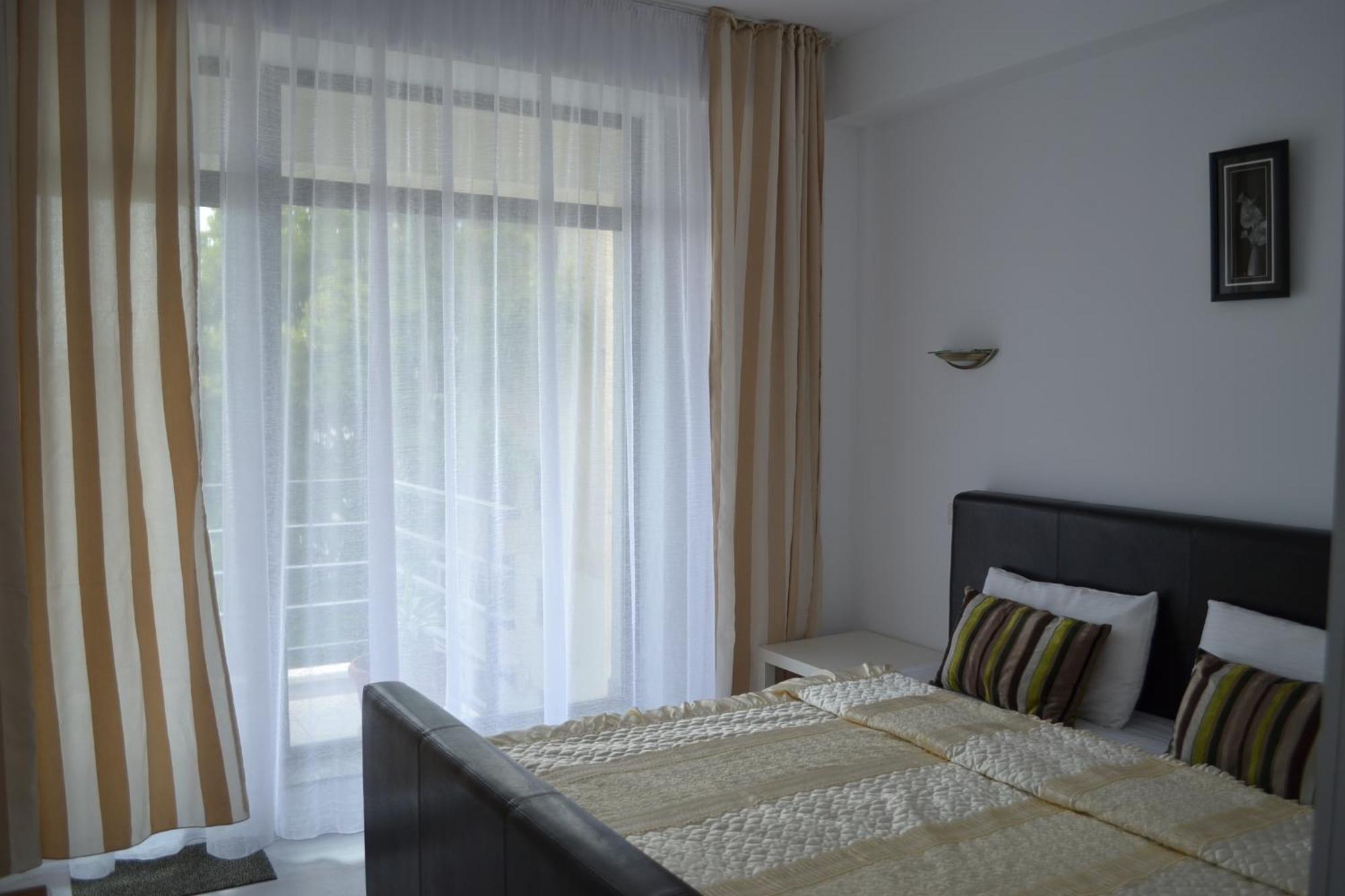 City Park Residence كونستانتا الغرفة الصورة