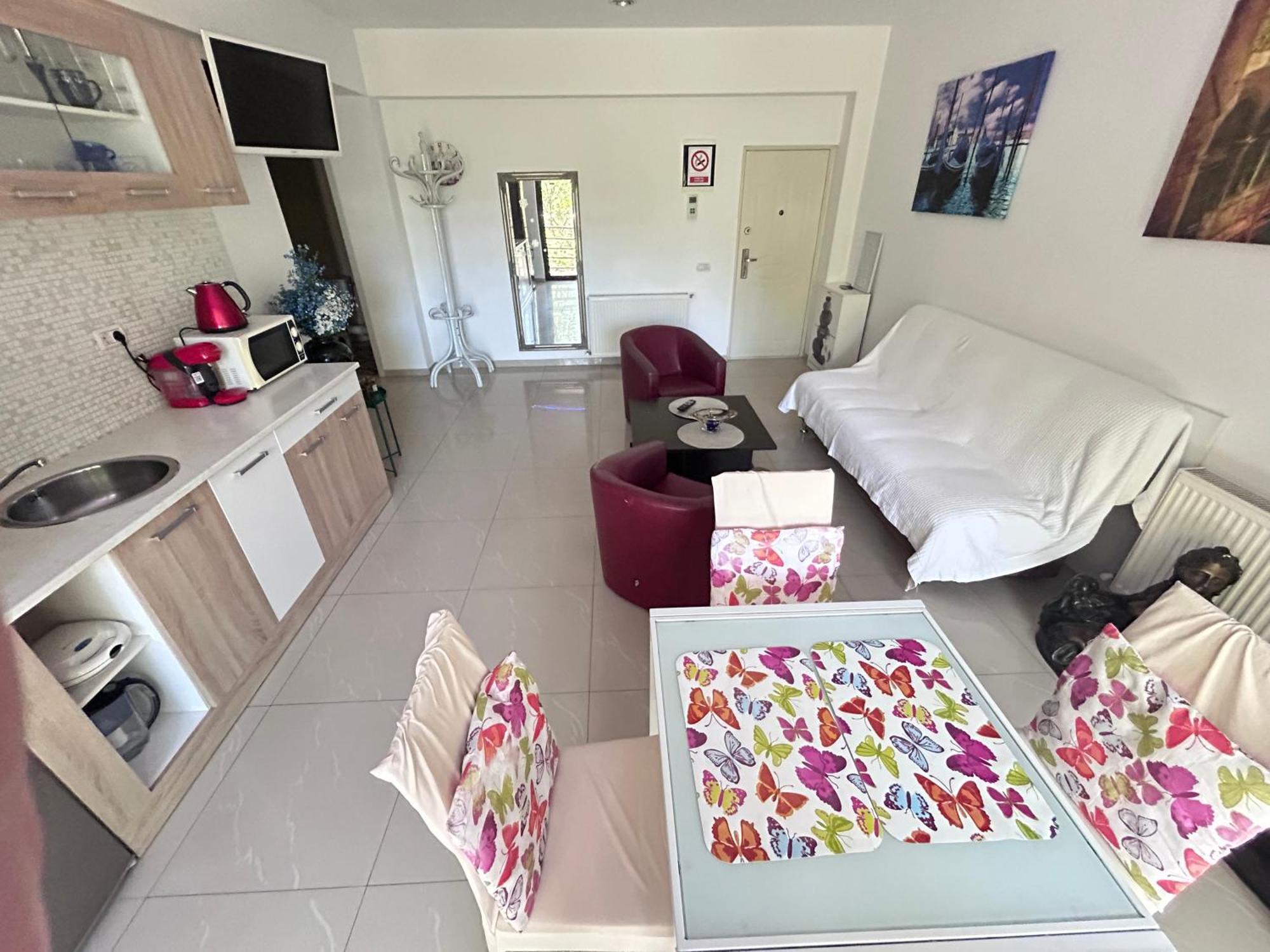City Park Residence كونستانتا المظهر الخارجي الصورة